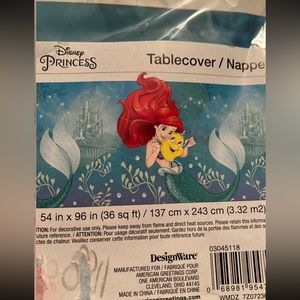 Disney Princess Little Mermaid Tablecover (NEW)